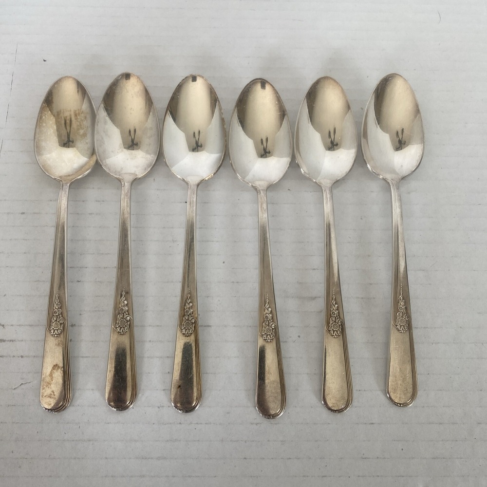 VTG lot 6 Holmes & Edwards Silverplate Inlaid YOUTH Dessert Teaspoons Flatware